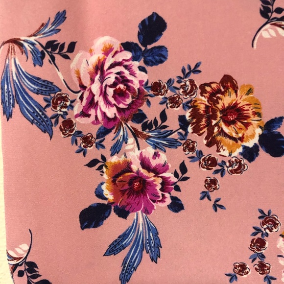 PINK ROSE - Picture 4 of 5